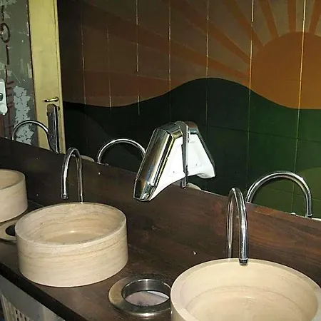 Vecchia Fattoria Πανδοχείο 2*